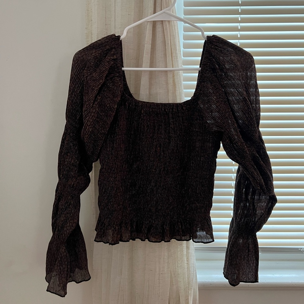 Anthropologie long sleeve shirt; size medium